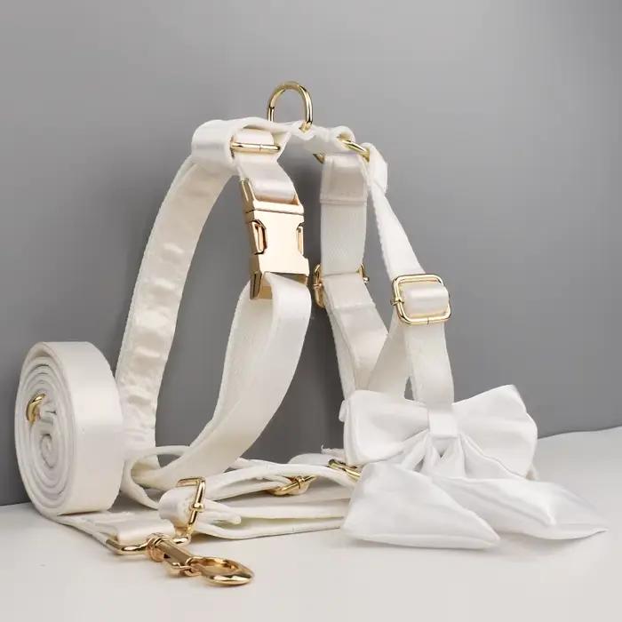 Collier, laisse et harnais pour chien en polyester imprimé par sublimation avec logo personnalisé, d