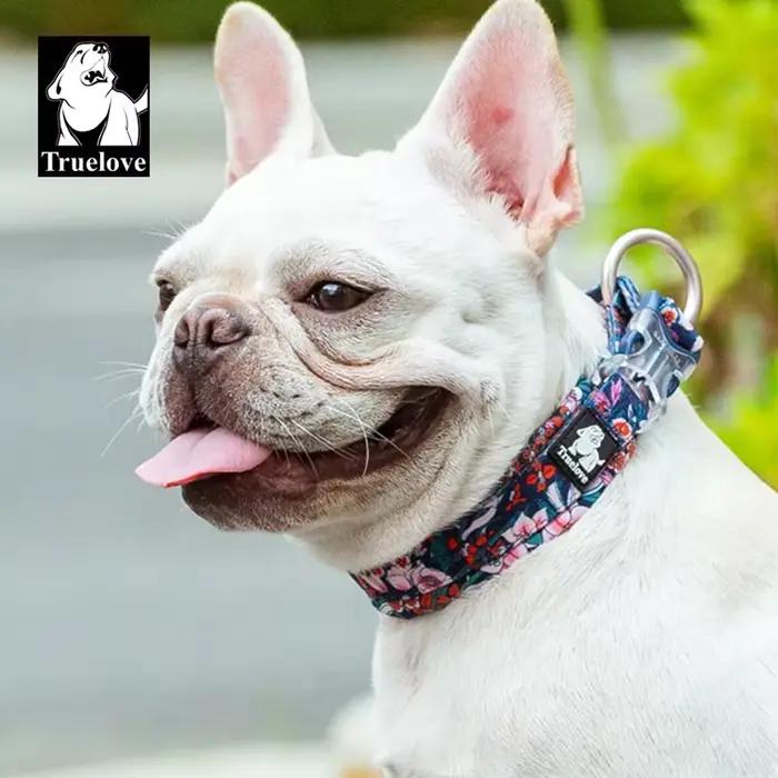 Truelove Collier pour animaux de compagnie floral Meilleur coussin confortable rembourré Camouflage 