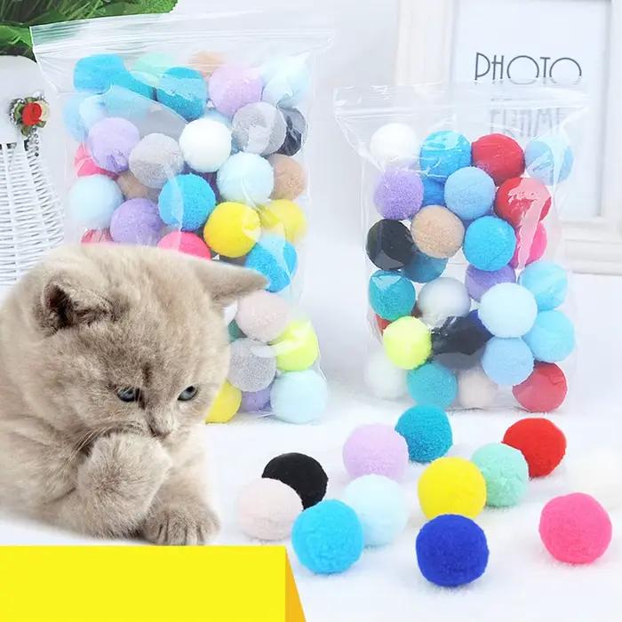 Balle en peluche à pompon pour chat, jouet à mâcher pour chat, mignon, drôle, commandé, créatif, col