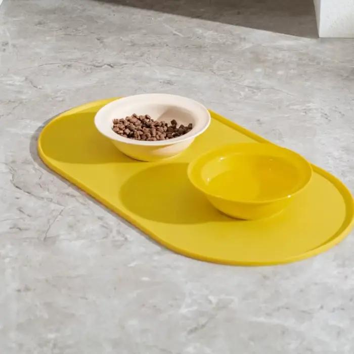 Tapis d'alimentation pour chien avec design antidérapant et imperméable