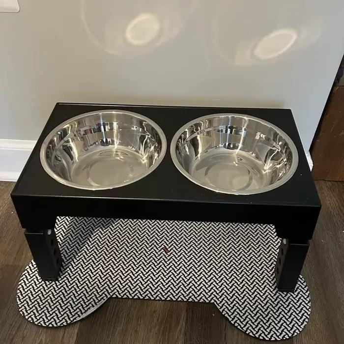 Bols surélevés pour chiens avec support réglable et double