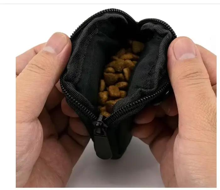 Pochette à friandises pour chien