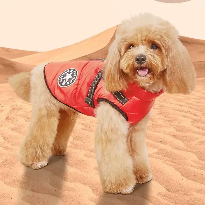 Manteau d'hiver imperméable pour chien avec harnais