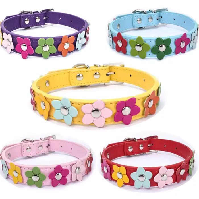 Fleurs Collier de chien de compagnie laisse en cuir PU