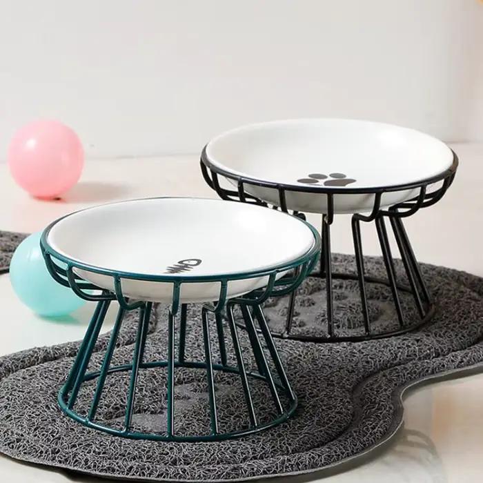Bol sur pied pour chats et chiens