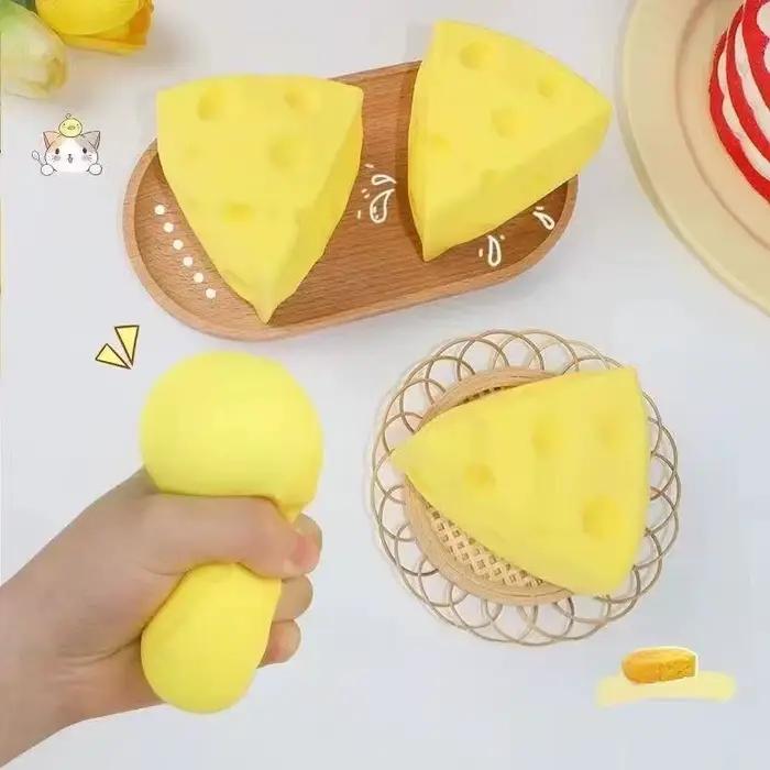 Jouet Squishy en forme de fromage