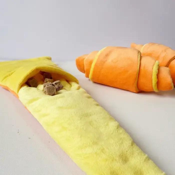 1 pièce Jouet olfactif pour chiens en forme de croissant