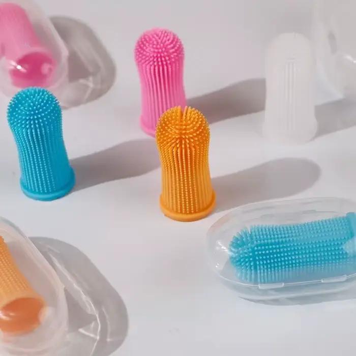 Brosse à dents souple en silicone pour chien et chat