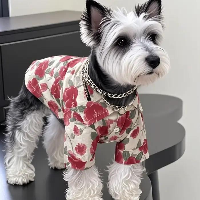 T-shirt pour chien à motif floral mignon