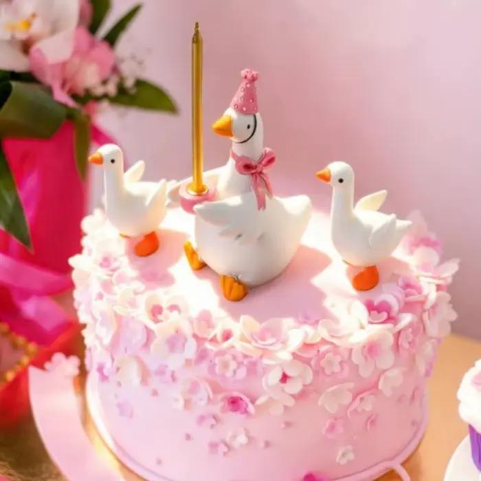 Figurine de canard en résine mignonne à pois avec nœud