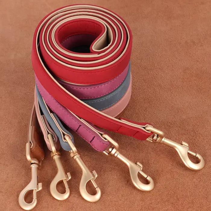Ensemble de laisse de collier de chien rembourré doux
