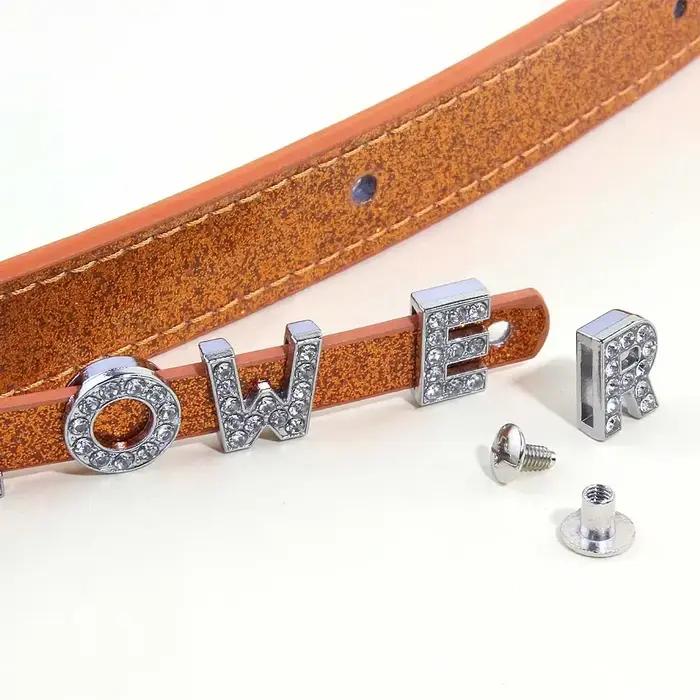 Collier en cuir personnalisé pour petits et moyens chiens