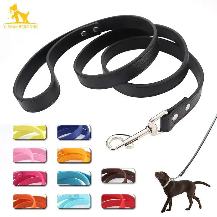 Laisse pour chien en cuir de couleur unie