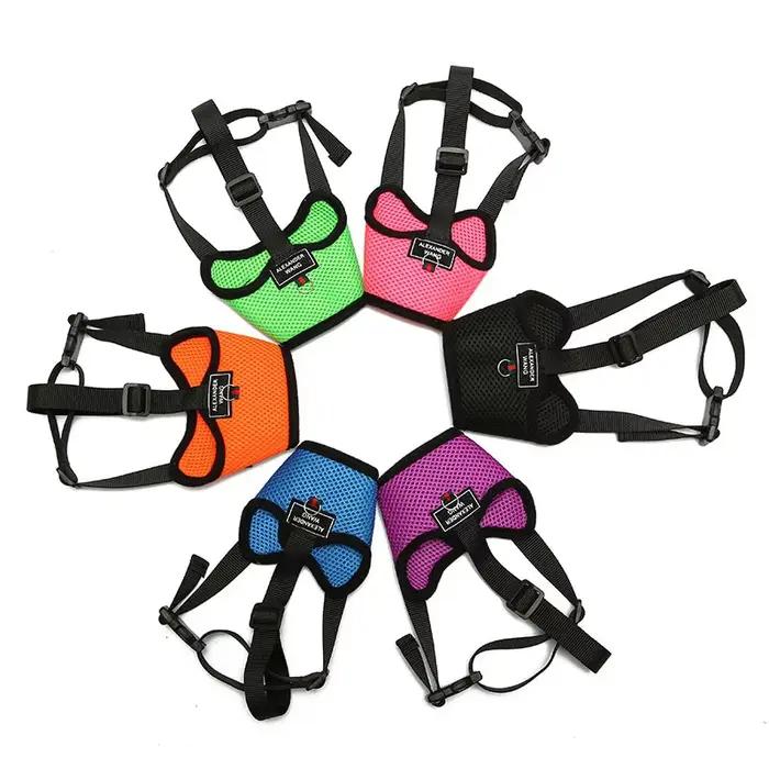 Muselière réglable pour chien, couvre-bouche respirant, collier anti-aboiement, muselières pour anim