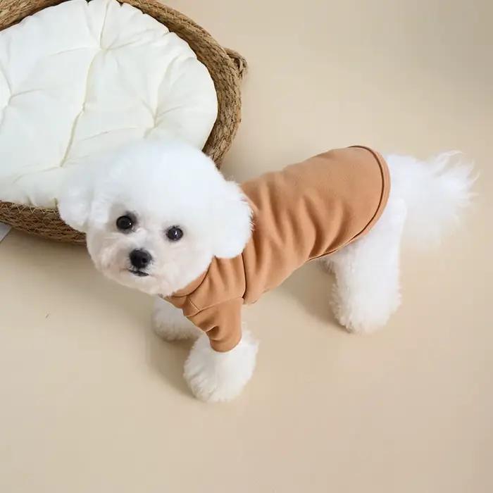 Automne et hiver animal de compagnie couleur unie sweat à capuche chaud chemise inférieure Simple et