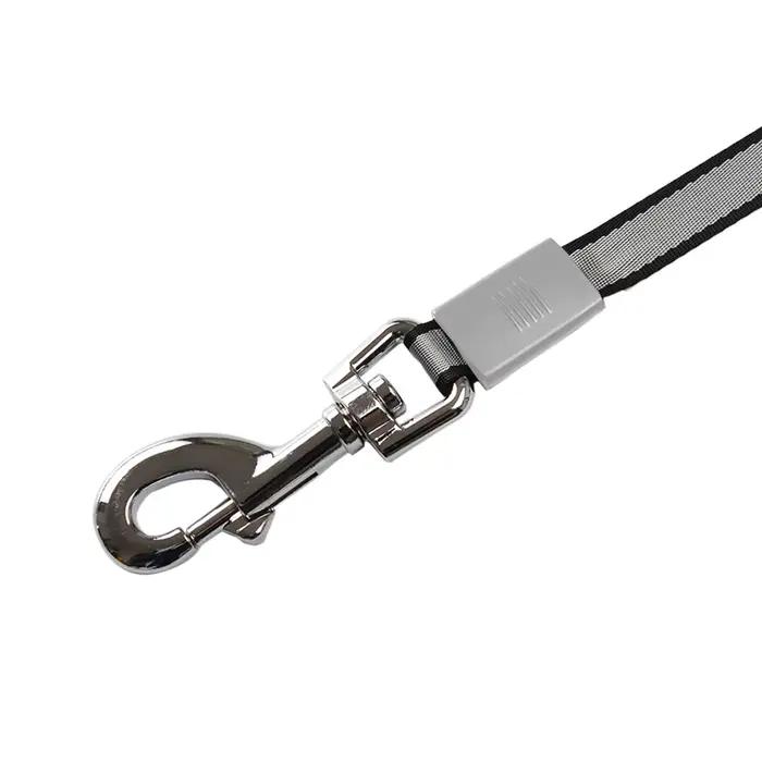 Laisse longue et solide pour animaux de compagnie pour grands chiens, en Nylon Durable, rétractable,