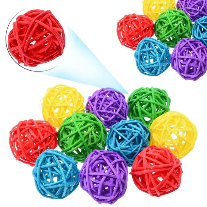 10 pièces/lot multicolore couleur Sepak Takraw perroquet jouet à mâcher balle animal de compagnie oi