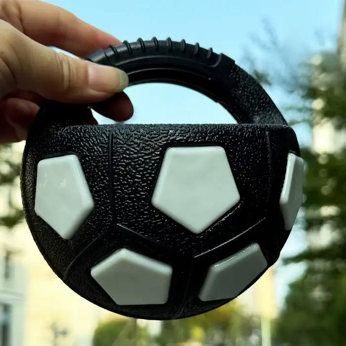 Jouets pour chiens ballon de football avec poignée à l'extérieur flottant grinçant pour remorqueur de guerre jouet