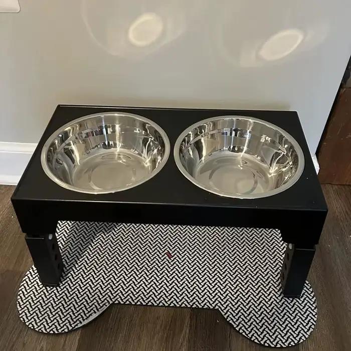 Bols surélevés pour chiens avec support réglable et double