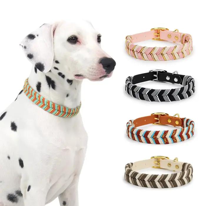 Collier pour chien fait à la main