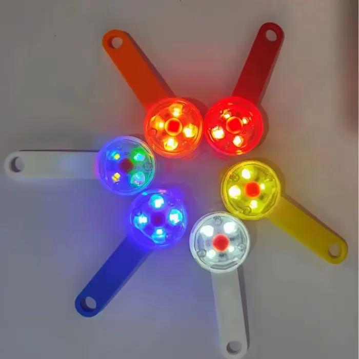 Collier de chien lumière LED USB Rechargeable étanche Anti perte sécurité clignotant pendentif pour chiens chats animaux de compagnie nuit marche réfléchissant