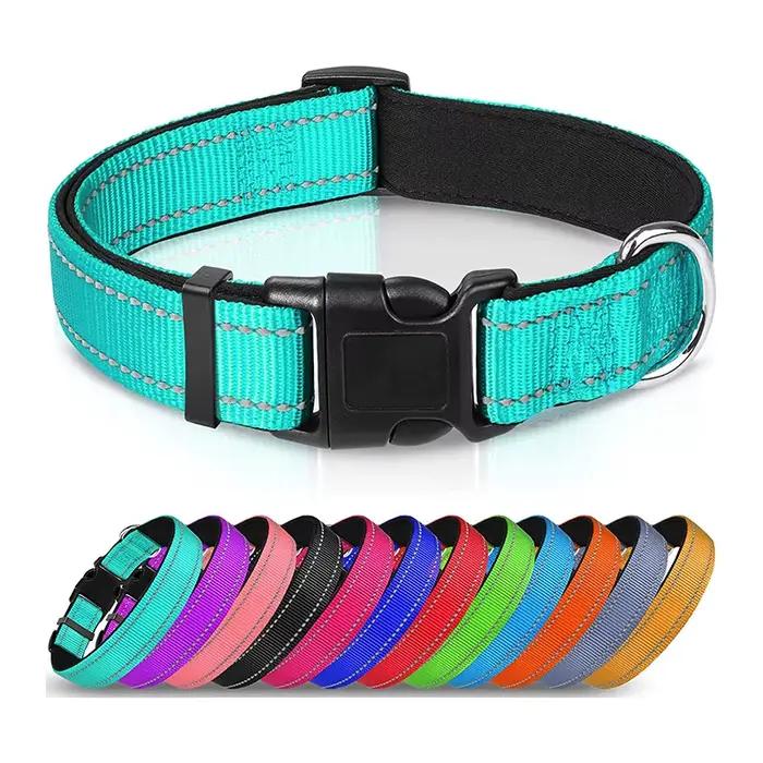 Collier réfléchissant pour chiens de taille moyenne et grande