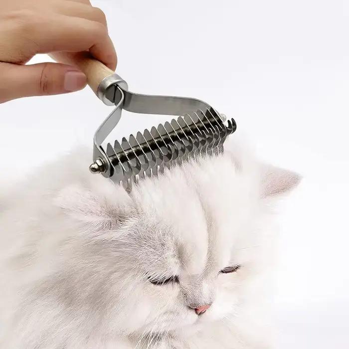 Brosse pour chien et chat