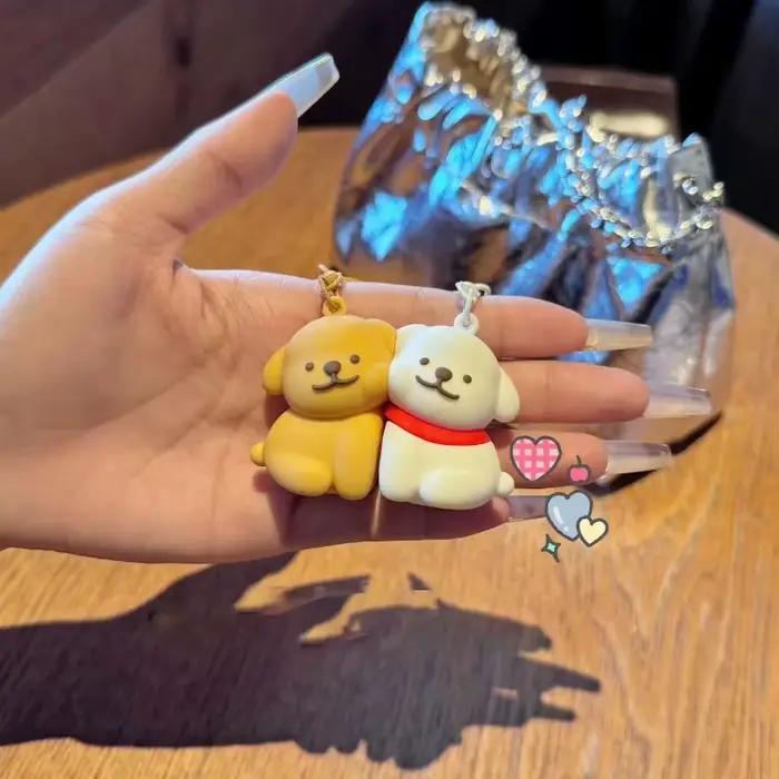 Porte-clés magnétiques pour couple de chiens mignons, pendentif créatif assorti pour la décoration de sacs à dos, cadeau adorable pour les amoureux et les amis