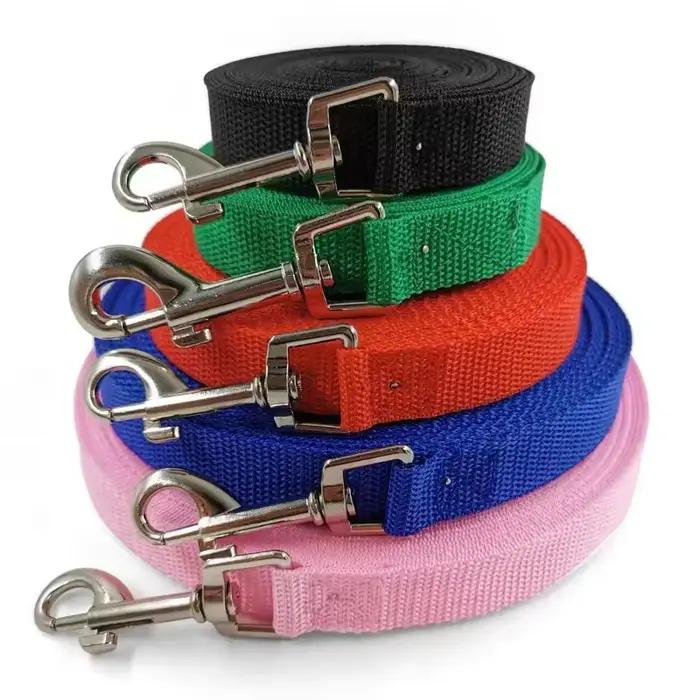 Laisse longue pour chien