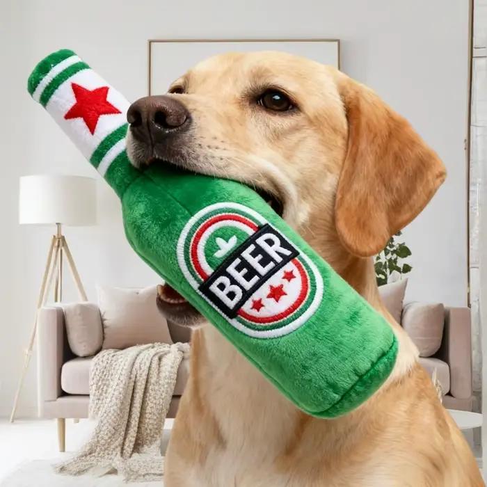 Jouet pour chien réaliste en forme de bouteille de bière