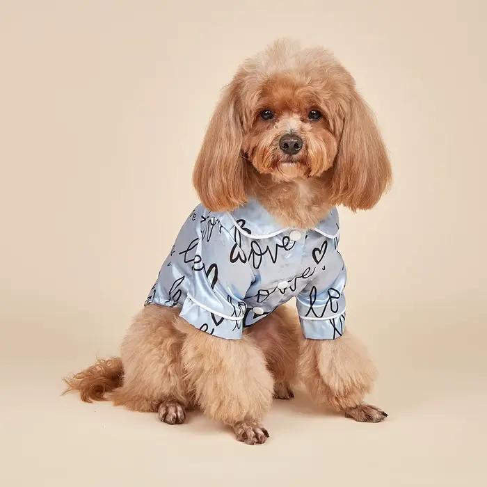 Chemise à motif de cœur pour chien, pyjama doux et confortable, vêtements pour animaux de compagnie