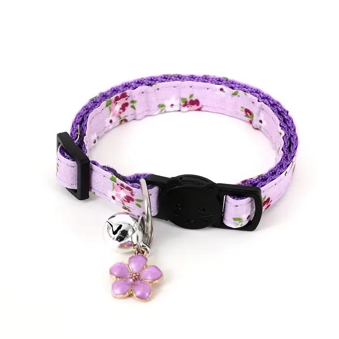 Colliers de chat détachables avec cloches et pendentif, collier de chat à fleurs, colliers réglables pour femmes, filles, chats, garçons, chats et chiots