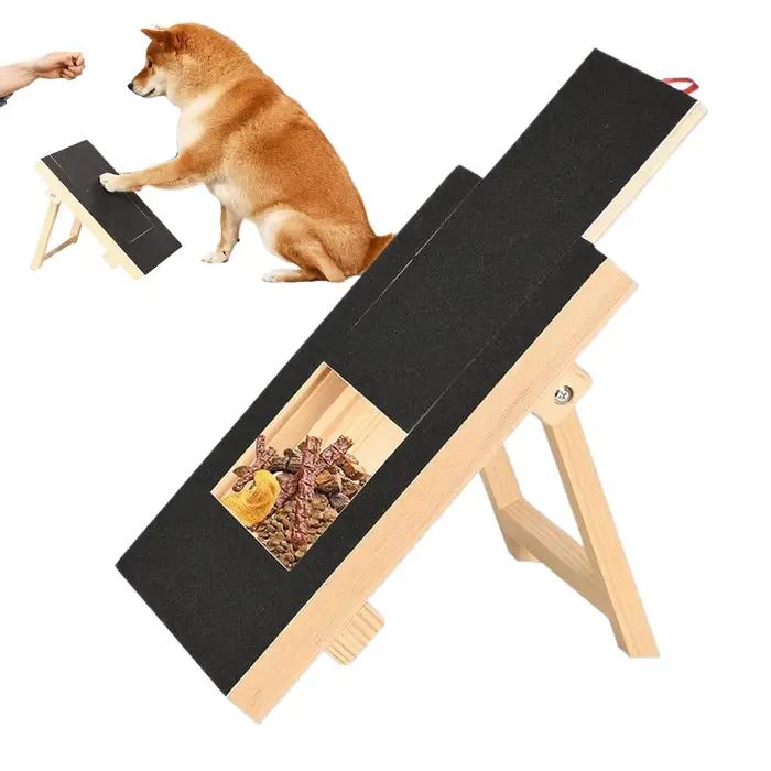 Planche à gratter les ongles pour chien avec boîte à friandises intégrée, lime à ongles en bois pour chiot, planche à poncer pour chien, grattoir
