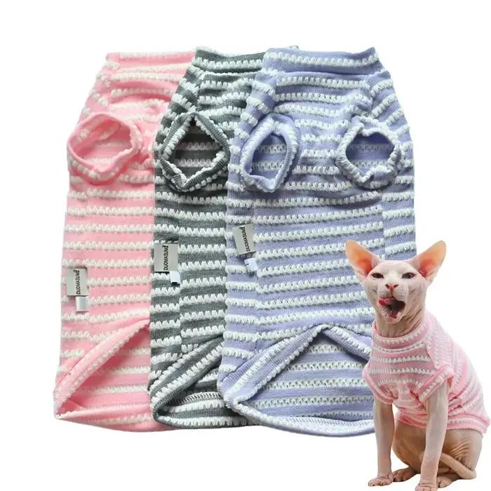 Chemise à fond rayé pour chat Sphinx, vêtements d'été mignons, vêtements respirants pour animaux de