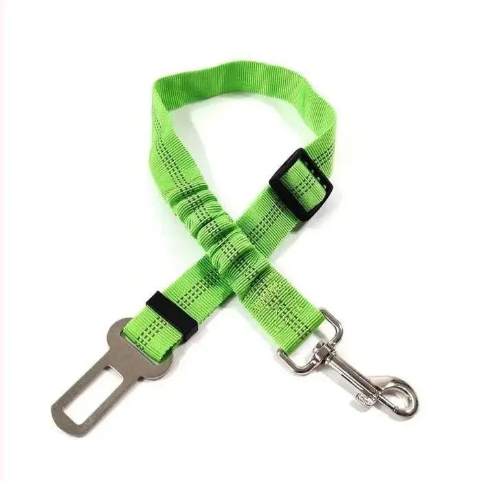 Ensemble de harnais de voiture rétractable pour chien avec ceinture de sécurité réglable