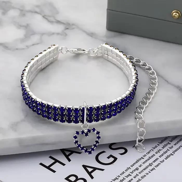 Collier élastique à trois rangées de strass pour animaux de compagnie