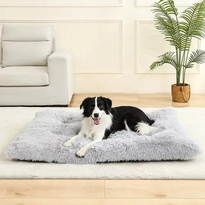 Lits doux pour chiens, maison en peluche longue et douce