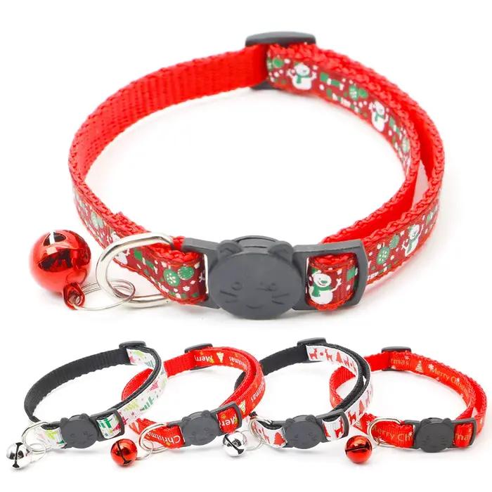 Ornements de collier de chien de Noël
