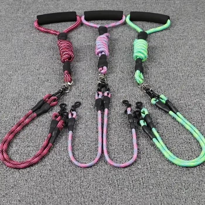 Corde de marche pour chien à double tête pour animal de compagnie avec motif ondulé, corde de tracti