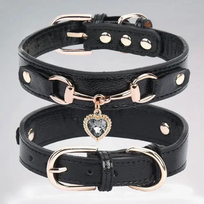 Beau collier pour chat et chien en PU décoré d'amour étincelant