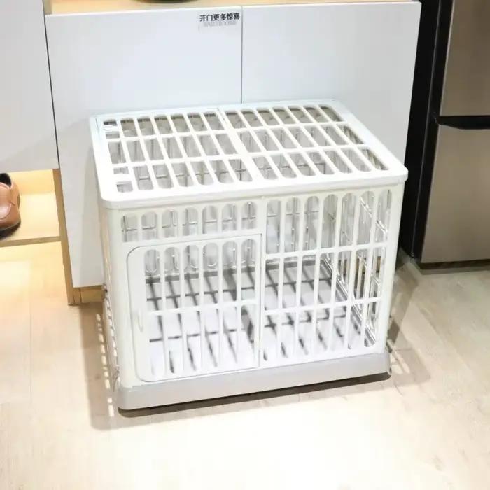 Caisse intérieure en résine pour chien