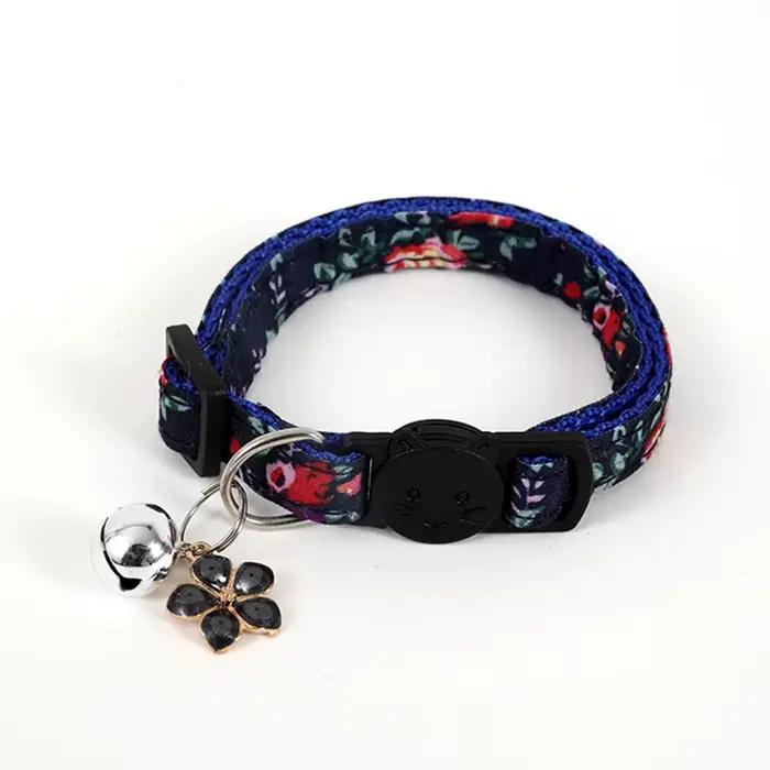 Colliers de chat détachables avec cloches et pendentif, collier de chat à fleurs, colliers réglables pour femmes, filles, chats, garçons, chats et chiots